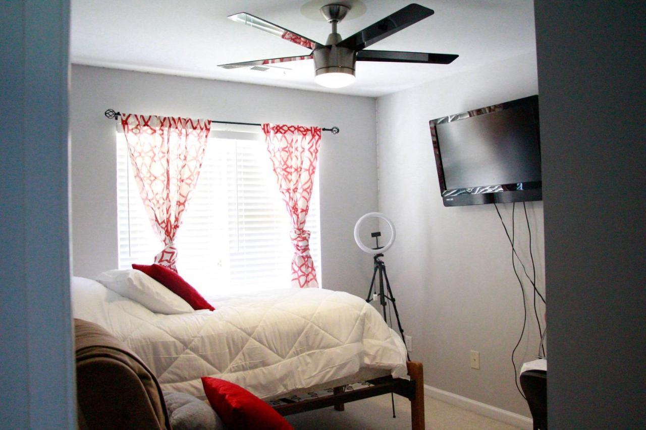 Minutes From Downtown 3Br Stylishhome-Free Parking Ралей Екстериор снимка