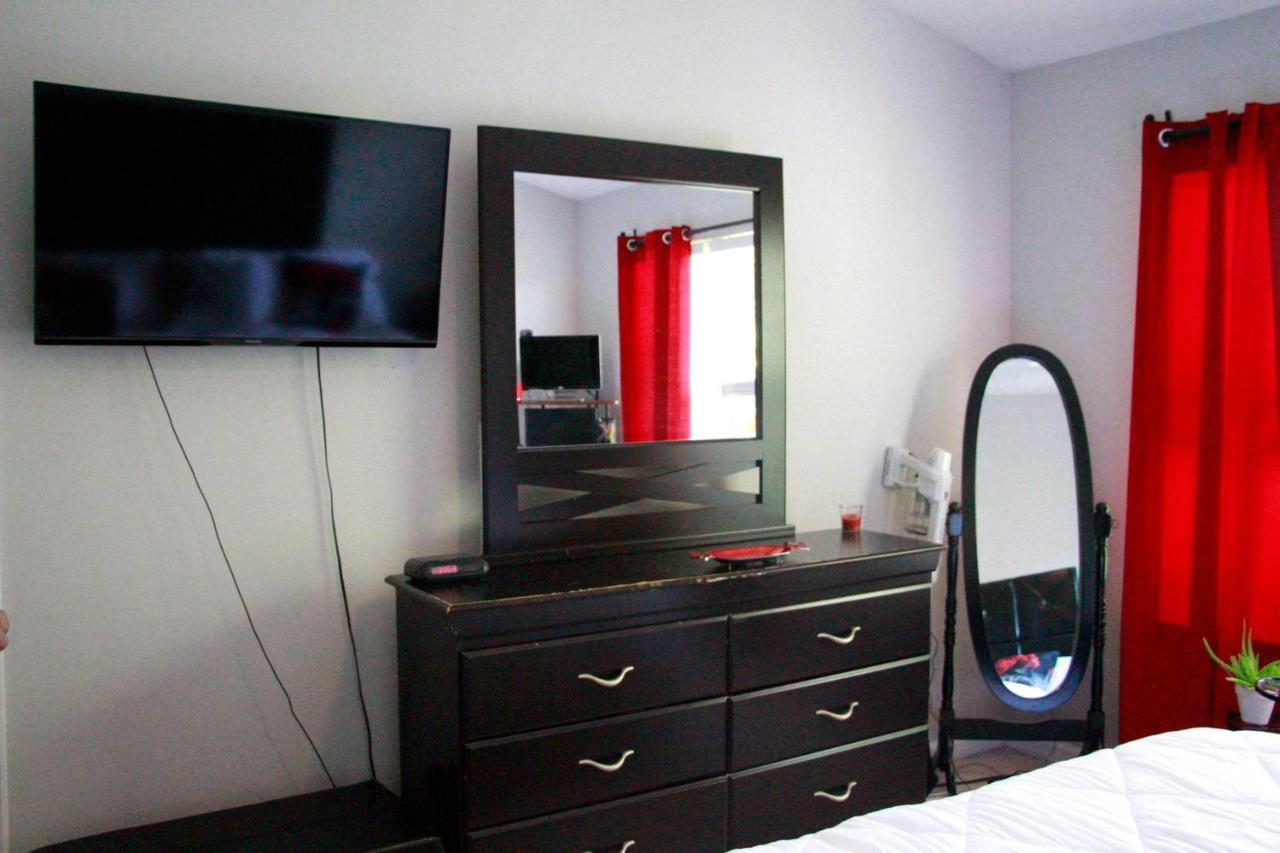 Minutes From Downtown 3Br Stylishhome-Free Parking Ралей Екстериор снимка